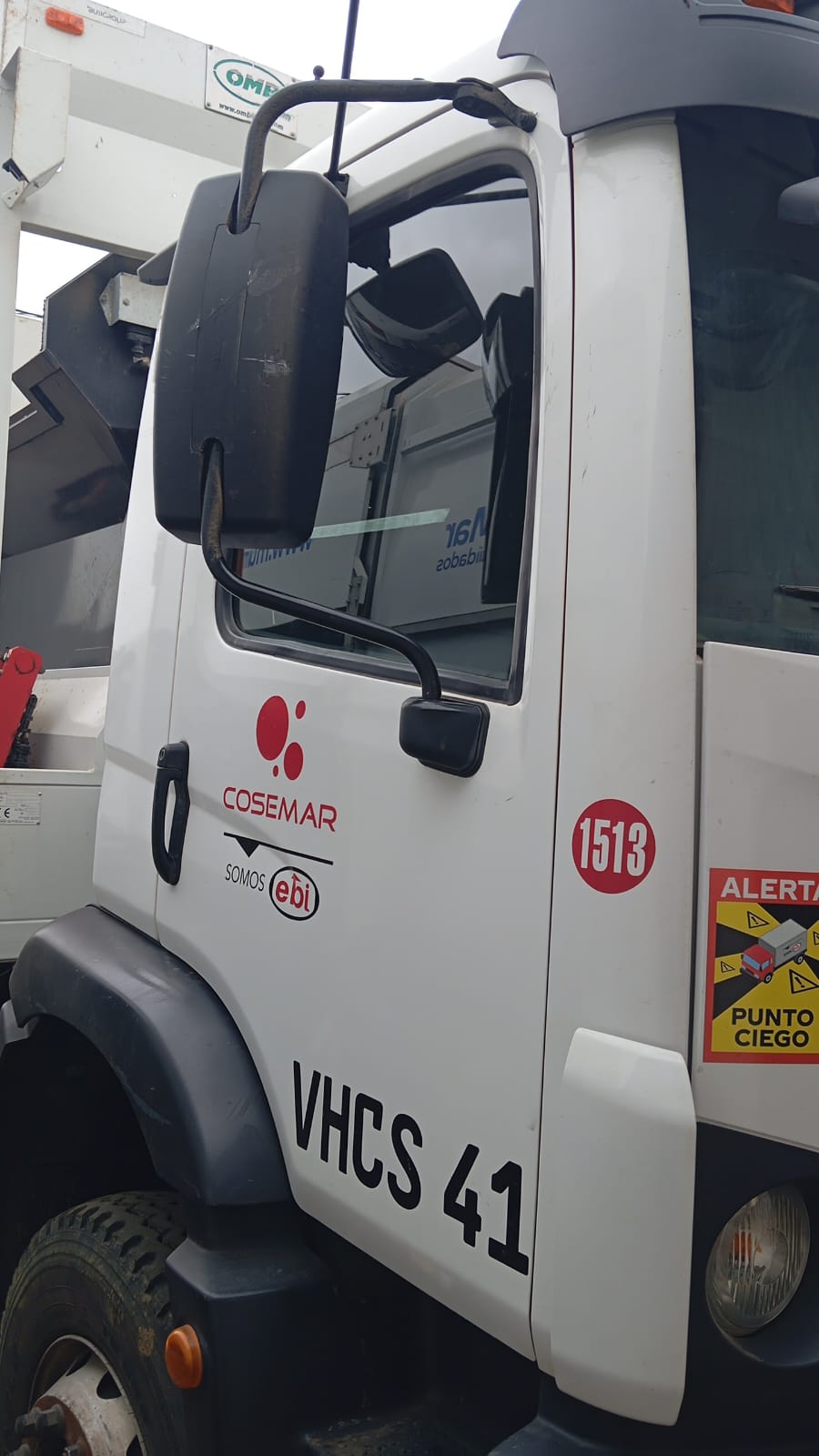 Cambio de vidrio automotriz
